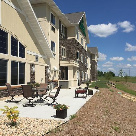 Grandstay Hotel & Suites Mount Horeb - Madison Bagian luar foto