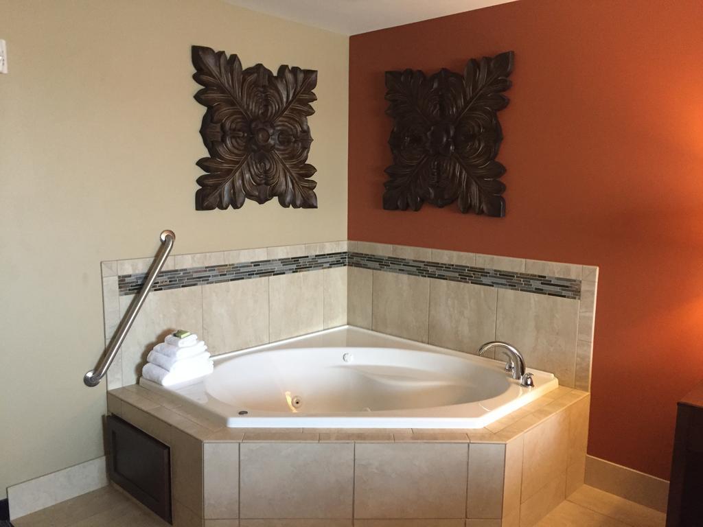 Grandstay Hotel & Suites Mount Horeb - Madison Ruang foto