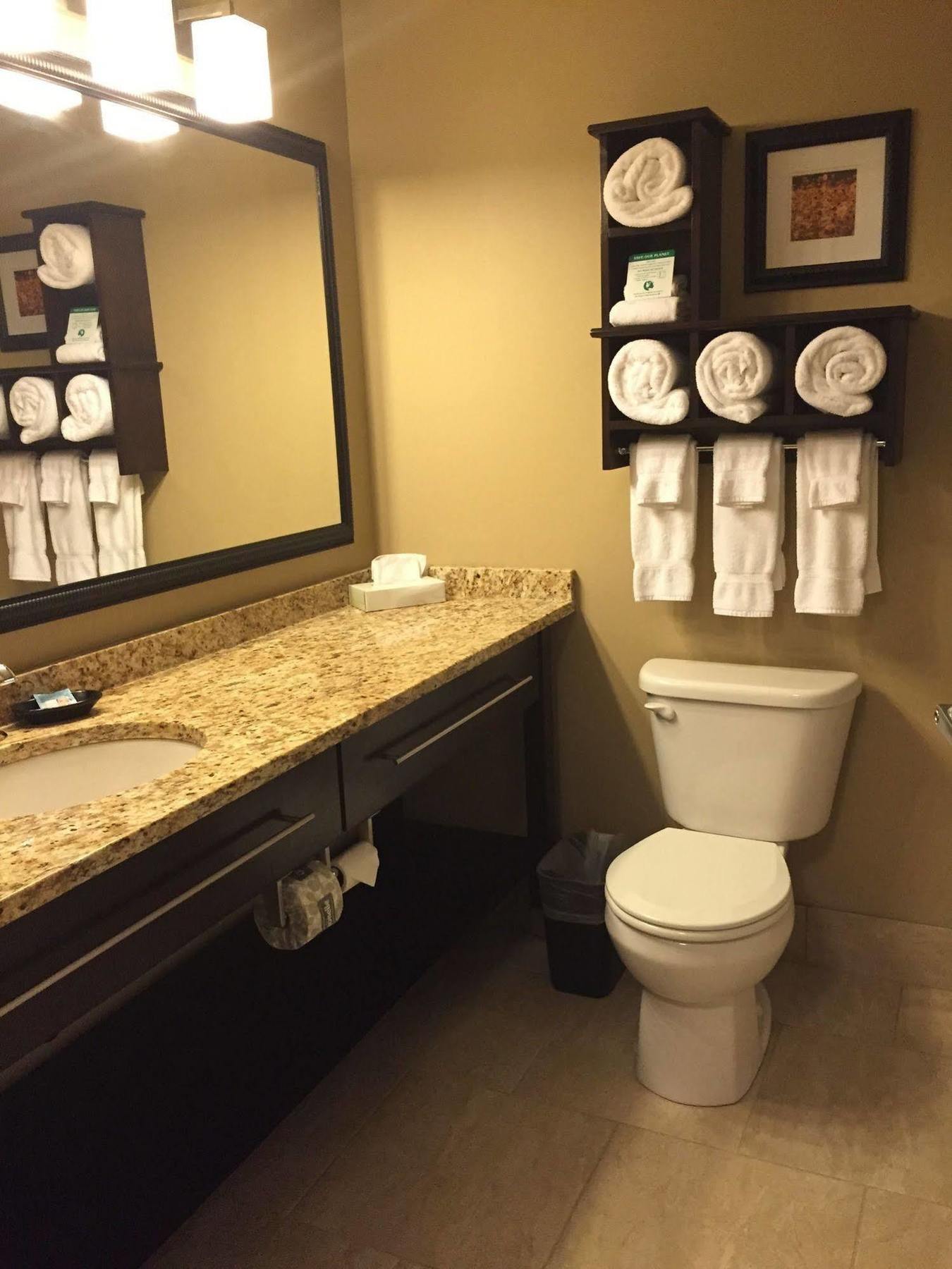 Grandstay Hotel & Suites Mount Horeb - Madison Bagian luar foto